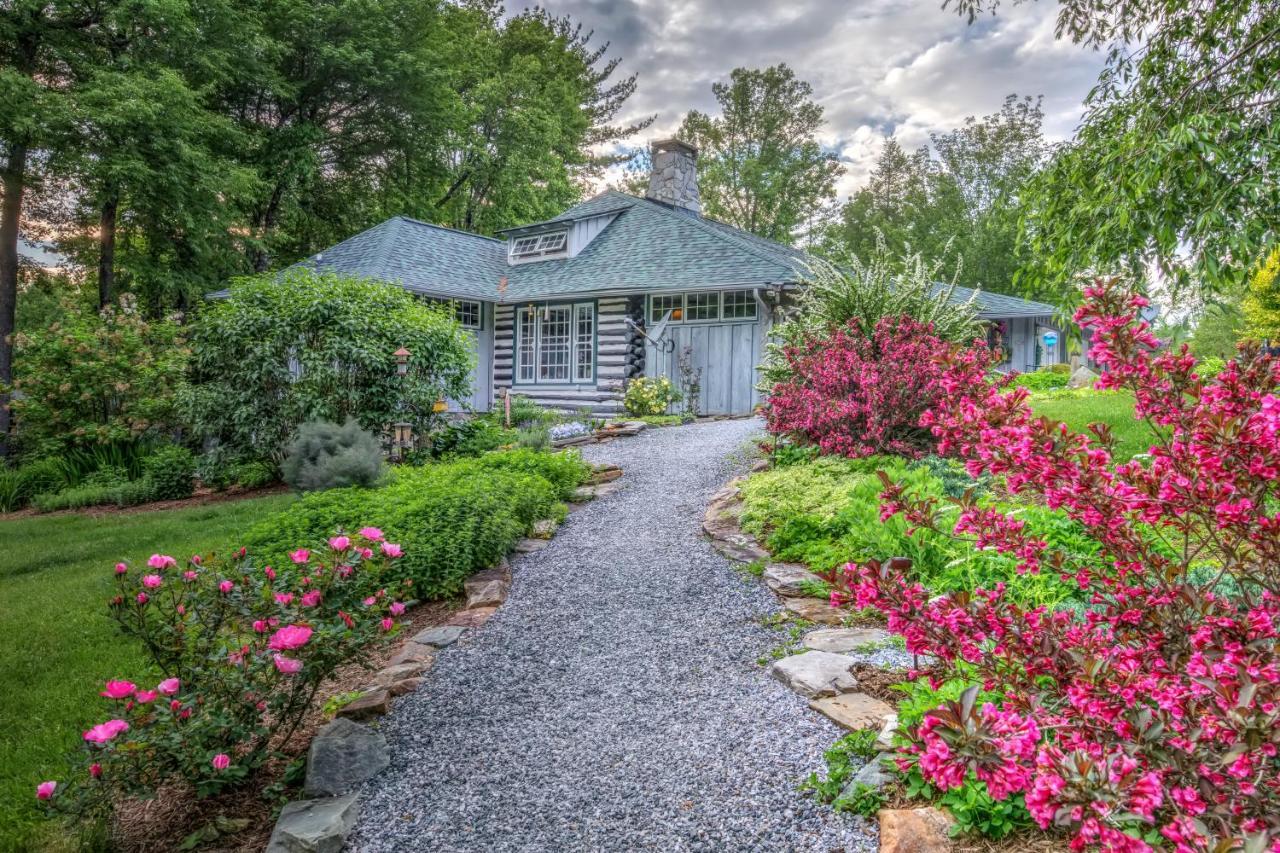 Linville Falls Lodge & Cottages Екстериор снимка